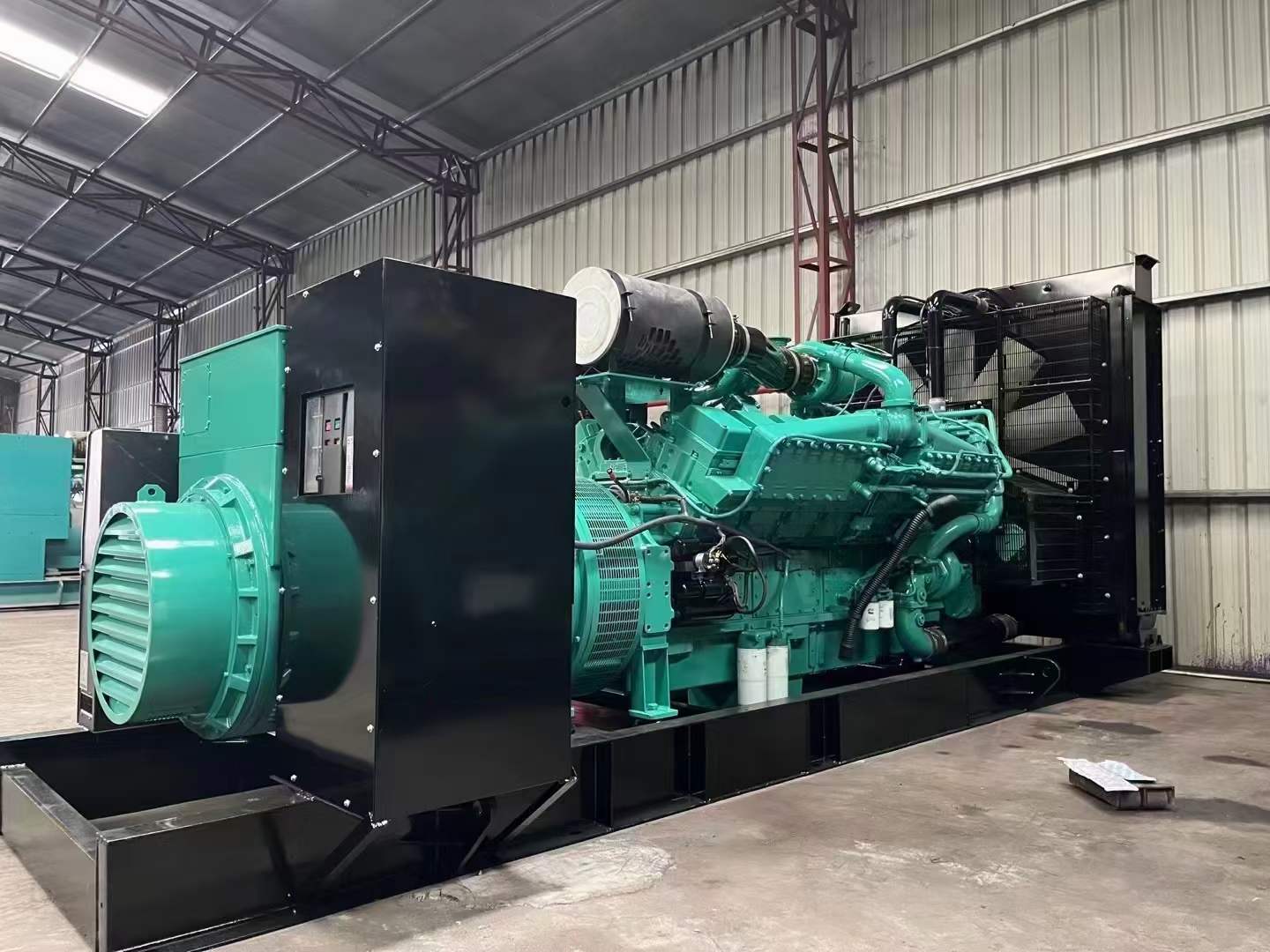 土默特左如何降低 800kW 柴油发电机输出电流的波动?