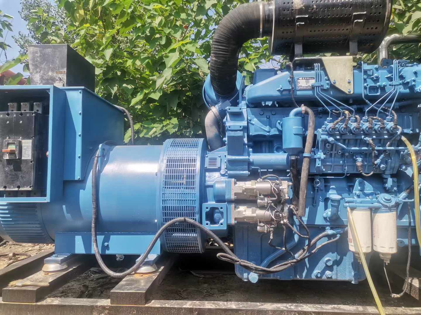 土默特左详细说明降低 800kW 柴油发电机输出电流波动的方法