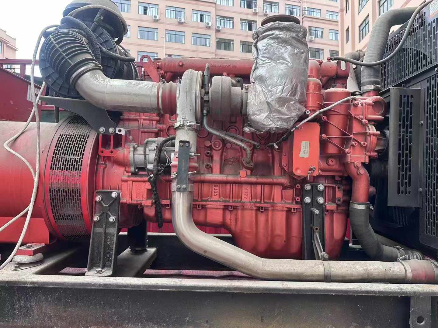 土默特左如何选择适合 600kW 柴油发电机组的过载保护器？